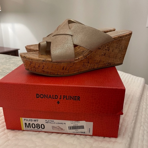 Donald J. Pliner Shoes - Donald J Pliner platforms